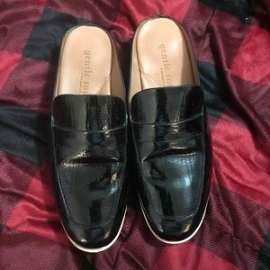 Kenneth Cole Black Patent Leather slip ons